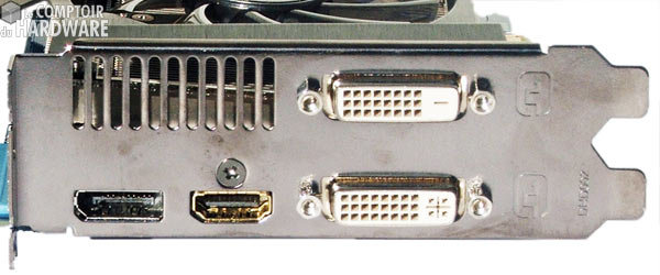 gigabyte hd6970 oc2 panel arriere
