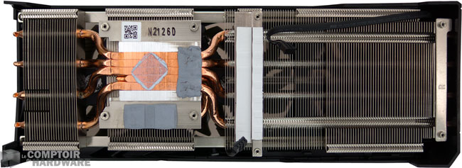Le radiateur de la Gigabyte RX 6600 XT Gaming OC Pro [cliquer pour agrandir]