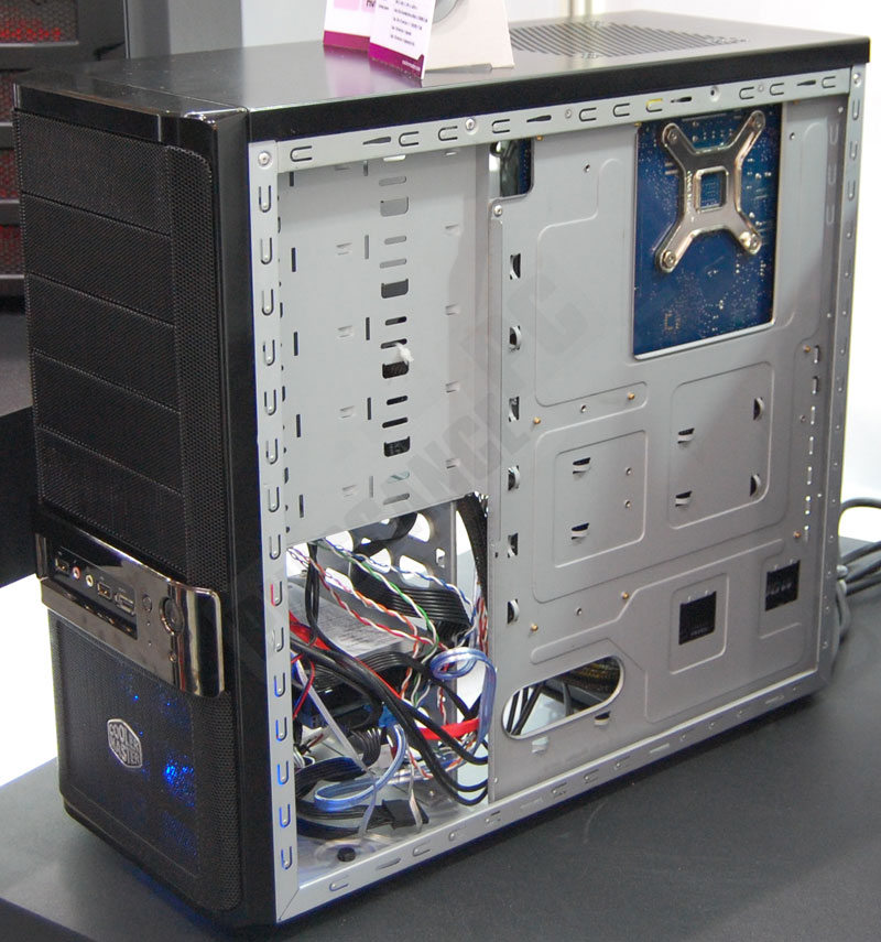 /stories/archives/cebit_09/cm_gladiator600bis.jpg