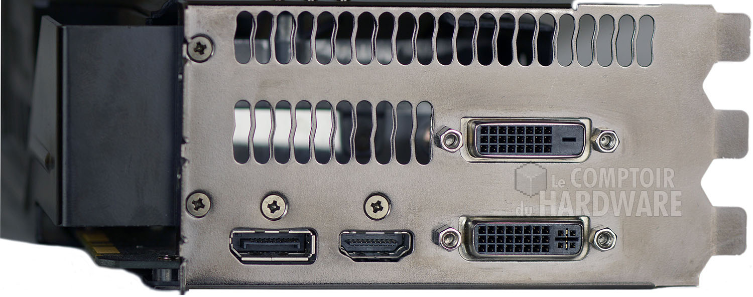 Asus GTX 680 DirectCU II TOP : connecteurs