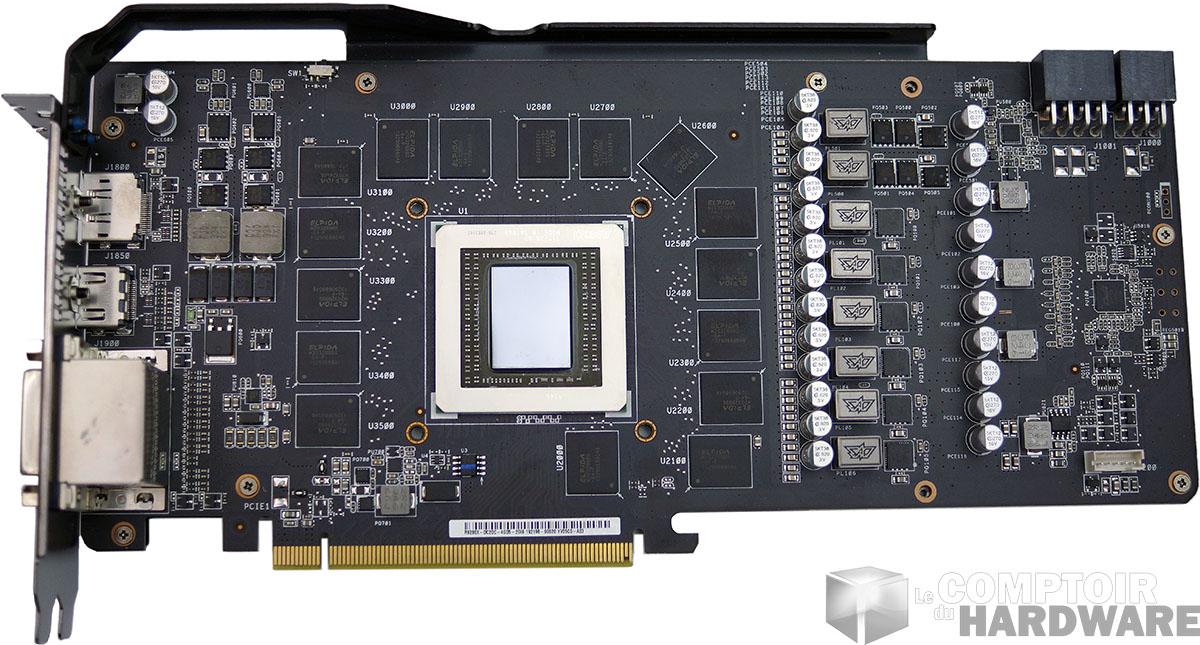 Asus R9 290X DirectCU II OC : carte nue