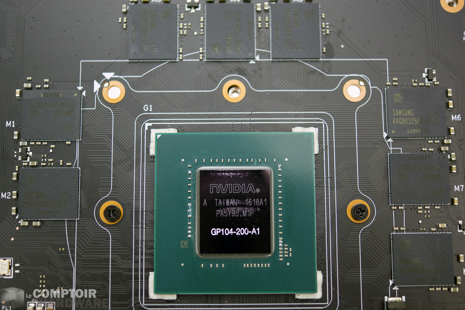 Asus GTX 1070 Strix OC CPU et GDDR5