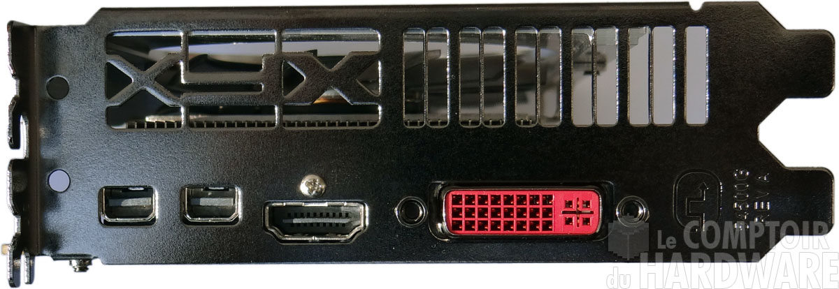 XFX HD 7770 Black Edition : panel