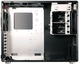 Lian-Li pc-v700 : intérieur [cliquer pour agrandir]