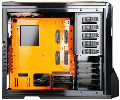 phantom_orange_1.jpg [cliquer pour agrandir]