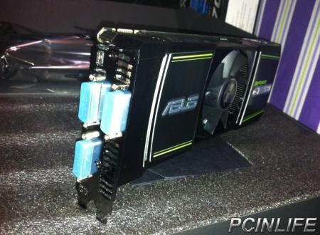 asus_gtx590_pcinlife_2.jpg