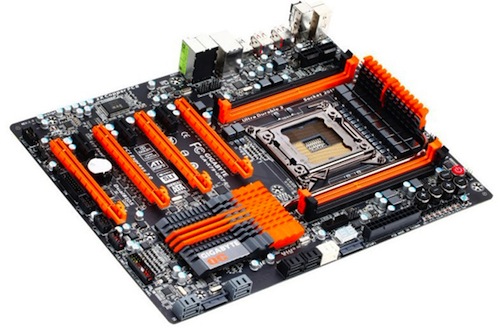 gigabyte_ga_x79_ud7_anand_idf.jpg