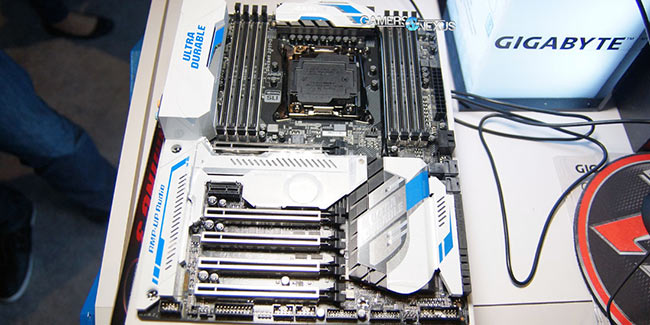 gigabyte x99 designare gamernexus