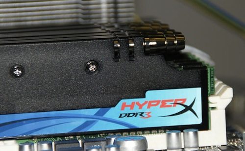 kingston_watercooling_hyperx_ddr3.jpg