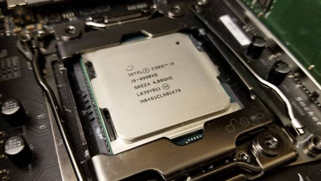 intel i9 9990xe hedt