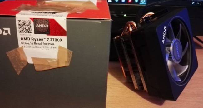 r7 2700x box leak