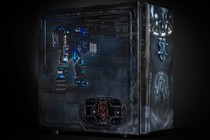 Modding : Johnny Stone - StarCraft Tribute : Le travail de peinture est relativement bien exécuté. On peut même y voir la lune ! [cliquer pour agrandir]