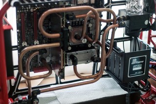 Modding : Wally - The Moving : Gainage, cintrage, chromage. Ah ! Et il y a un laptop pommé aussi. [cliquer pour agrandir]