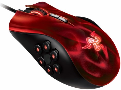 razer_naga_hex_rouge.jpg