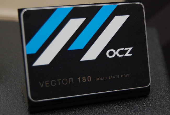 OCZ Vector 180