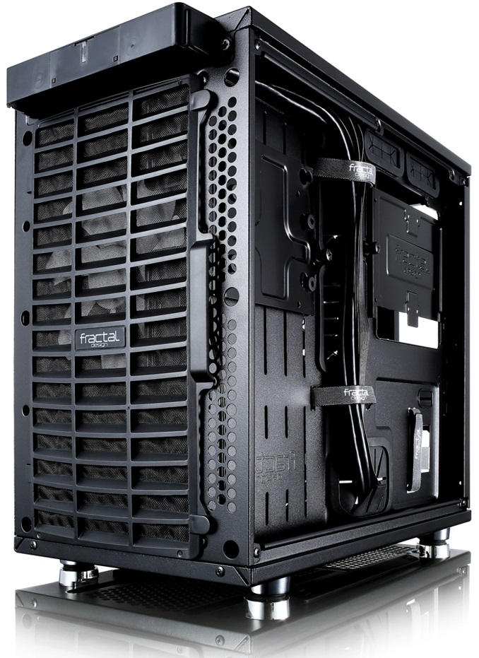 Fractal Design Define Nano S tout nu