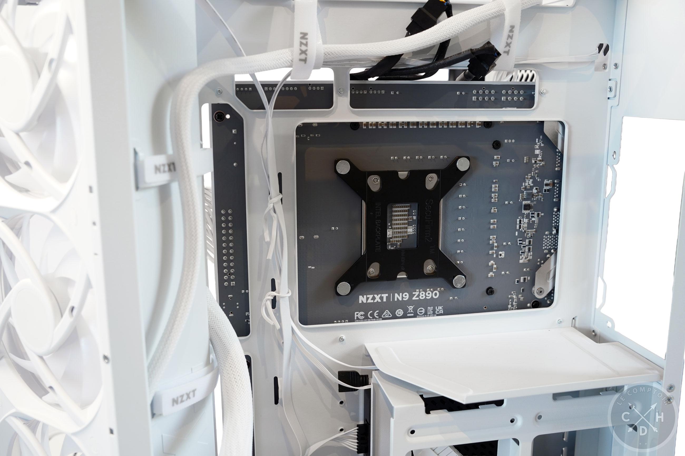 NZXT H6 2026 / accès mobo