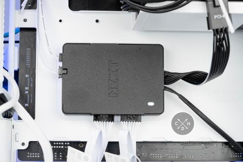 Le module Control Hub qui gère moulins et loupiottes via USB et NZXT CAM [cliquer pour agrandir]
