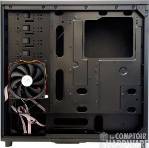 Silverstone a pwal et de dos [cliquer pour agrandir]