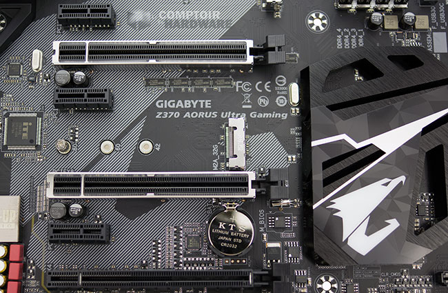 Gigabyte Z370 Aorus Extreme Gaming : slots PCIe [cliquer pour agrandir]