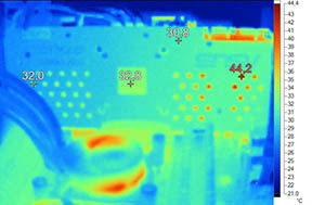 Imagerie Thermique Asus GTX 670 Direct CU II TOP au repos [cliquer pour agrandir]