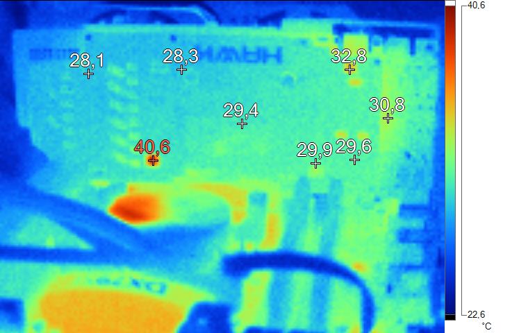 Imagerie Thermique MSI N760 Hawk au repos