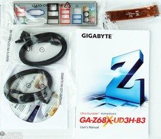 gigabyte z68x ud3h b3 bundle [cliquer pour agrandir]