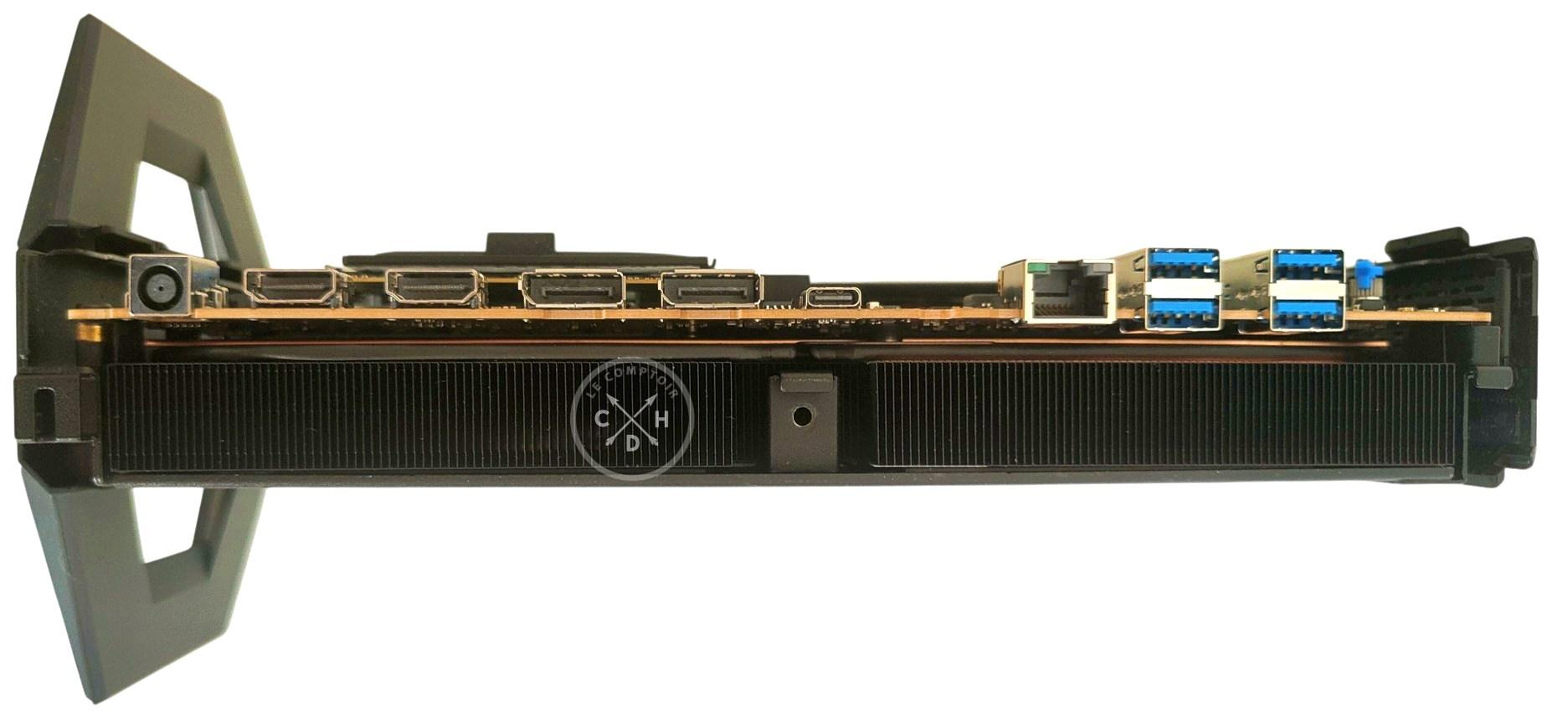 Le ROG GR70 dénudé