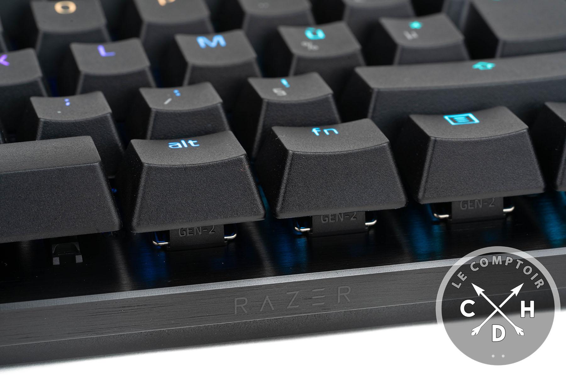 Razer Huntsman V3 Pro : un logo discret (le seul de tout le clavier) et des switches Gen-2